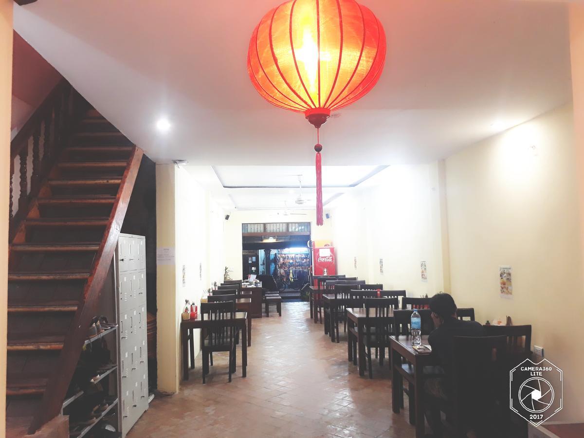 Tony Central Hostel Luangprabang Kültér fotó